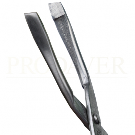 Ponta inclinada de precisão, Arranque sobrancelhas com uma precisão especializada a partir de qualquer ângulo com a ponta inclinada afiada e perfeitamente alinhada.